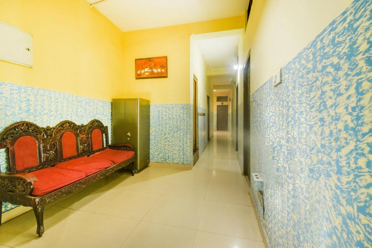 Vaccinated Staff- SPOT ON 74228 Galaxy Comforts Hotel Narasimharaja Puram Exterior foto